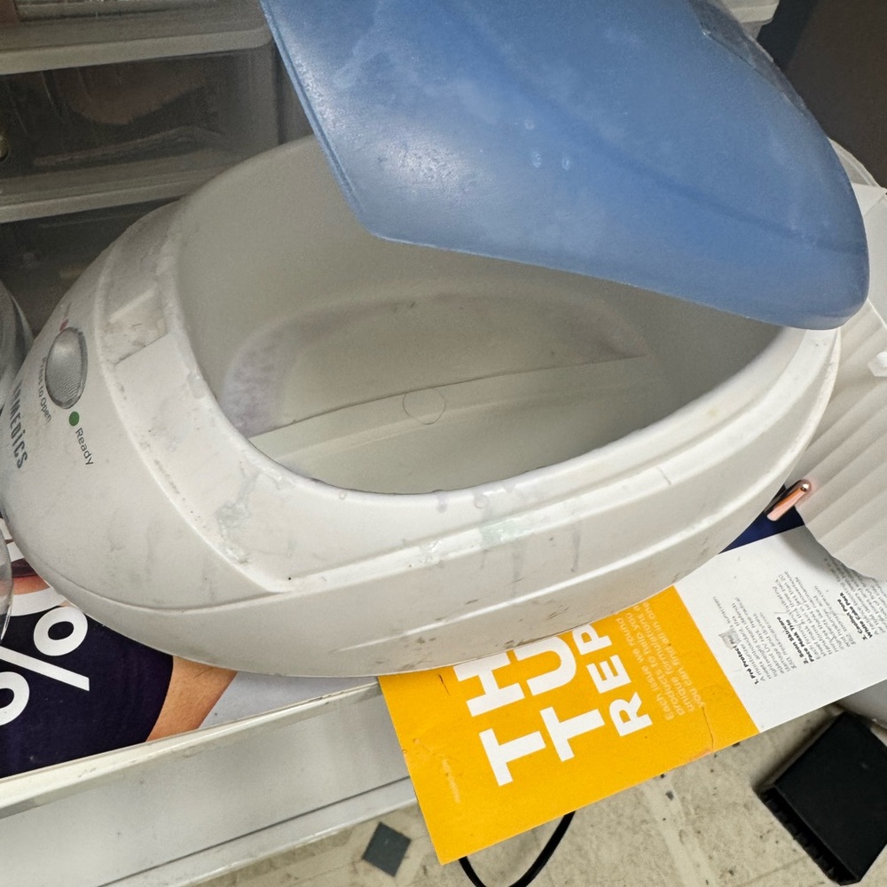 Philips White and Blue Facial Steamer